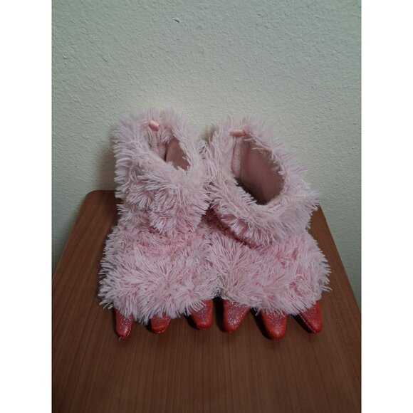 wonder nation Other - Wonder Nation Fluffy Monster Slippers Sleepwear Casual Pink Toddler Size 9/10